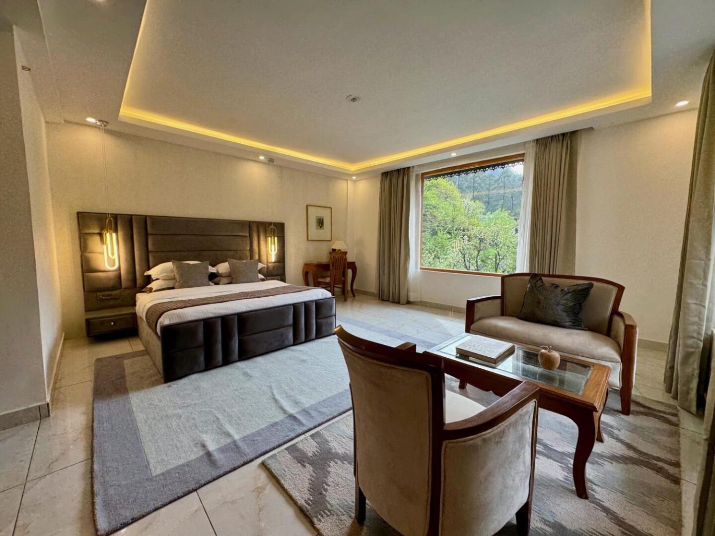 Ausnya Tirthan Banjar Exterior photo